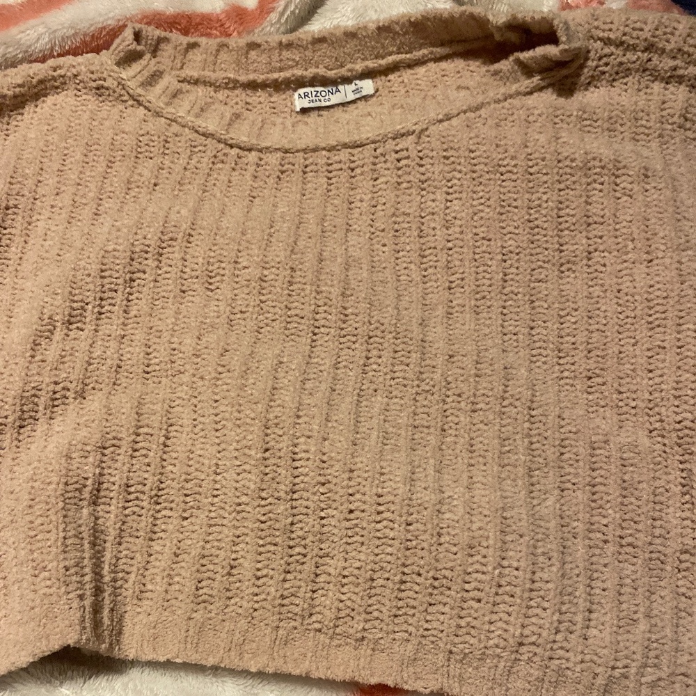 Pink crop sweater
